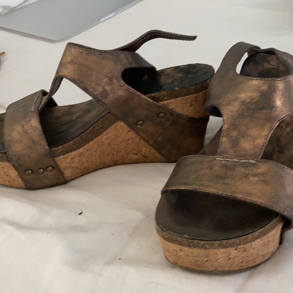 Wedges - Picture 2 of 3
